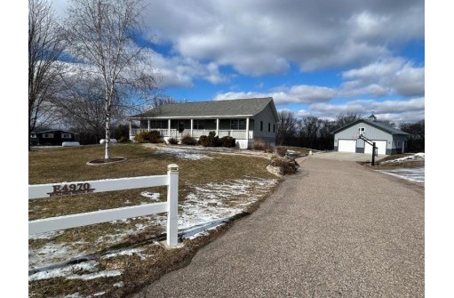 E4970 Rolling Ridge Road, Spring Green, WI 53588