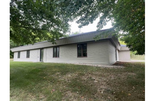 E896 Painted Forest Drive, Wonewoc, WI 53968