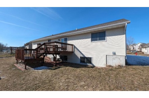 2406 Ernstmeyer Road, Reedsburg, WI 53959