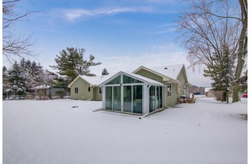 N1546 Shari Lane, Fort Atkinson, WI 53538