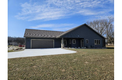 3631 Newcastle Drive, Janesville, WI 53546