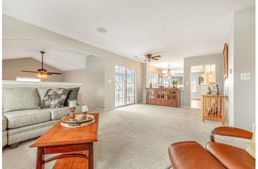 4703 Poplar Creek Drive, Madison, WI 53718