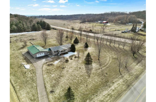 6725 Sunset Drive, Verona, WI 53593