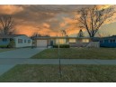 1522 N Lexington Drive, Janesville, WI 53545