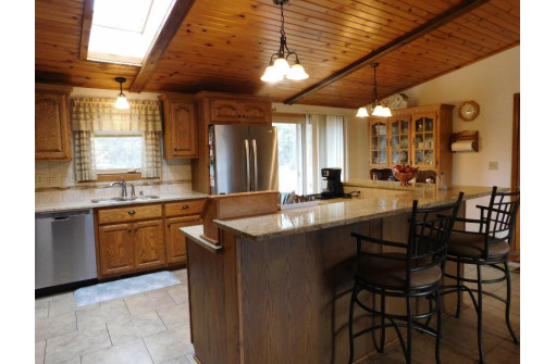 S12657 Carlos Road, Spring Green, WI 53588