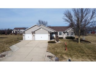 3074 Bridle Pass Sun Prairie, WI 53590