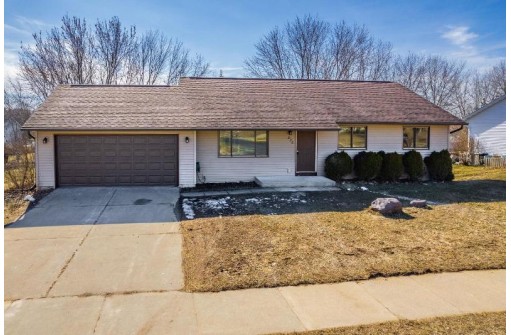 926 Joseph Circle, Reedsburg, WI 53959