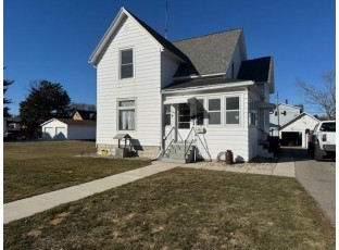 721 Mound Street Baraboo, WI 53913