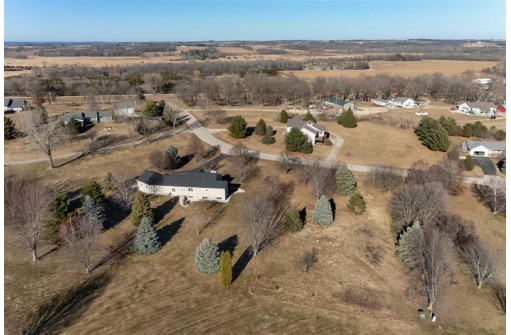 N6015 Killdeer Lane, Green Lake, WI 54941