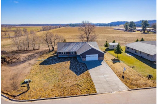 400 Mourning Dove Court, Arena, WI 53503