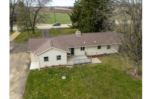 2840 County Road Mm, Fitchburg, WI 53711