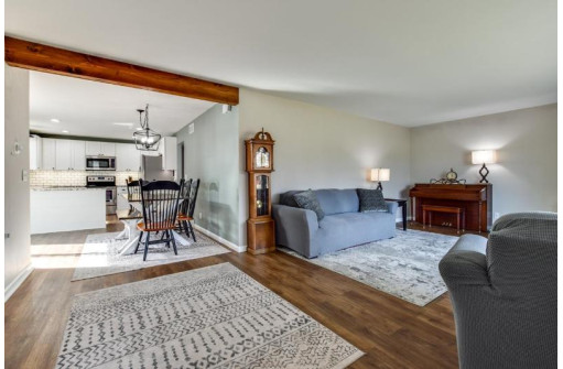 1178 Scenic Ridge Pass, Sun Prairie, WI 53590