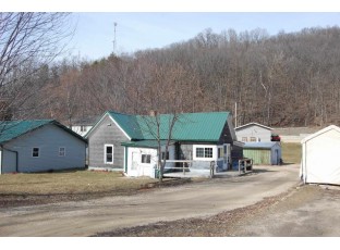 984 E Haseltine Street Richland Center, WI 53581