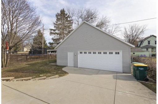 304 Roosevelt Street, Fort Atkinson, WI 53538