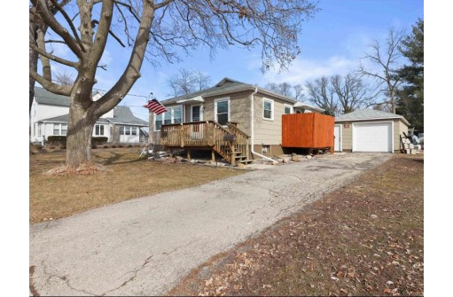 224 Middleton Street, Columbus, WI 53925