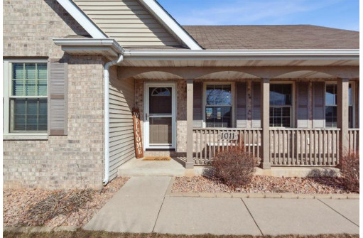 1011 Whippoorwill Way, Beloit, WI 53511