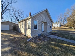 124 N Wood Street Spring Green, WI 53588