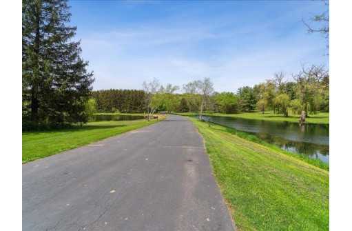 5140 Kennedy Road, Milton, WI 53563