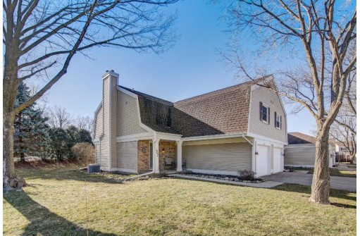 7250 Old Sauk Road, Madison, WI 53717