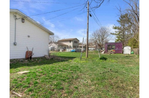 450 S 2nd Street, Evansville, WI 53536