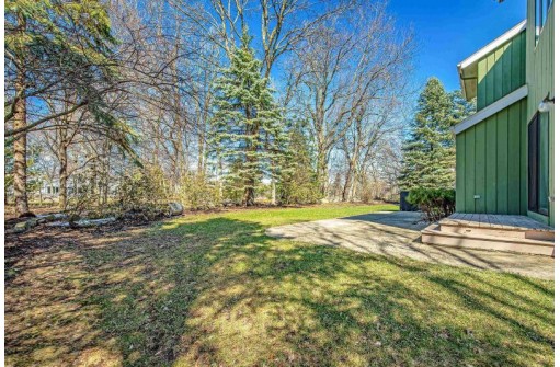 3011 Rothmore Lane, Fitchburg, WI 53711