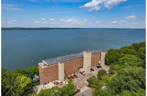 3100 Lake Mendota Drive 605, Madison, WI 53705