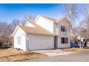 5202 Ridge Oak Drive, Madison, WI 53704