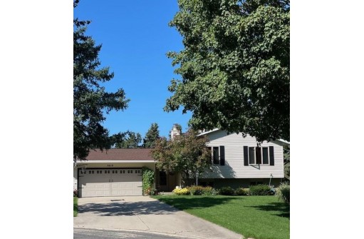 7618 W Hampstead Court, Middleton, WI 53562-3610