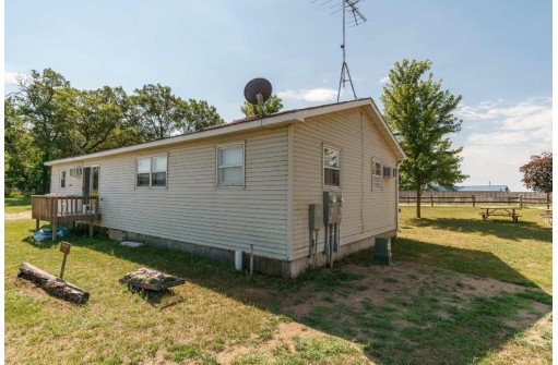 W983 North Shore Drive 11, Montello, WI 53949