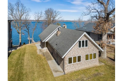 W1188 Spring Grove Road, Green Lake, WI 54941