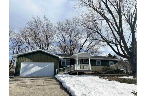 2484 Hillpoint Road, McFarland, WI 53558