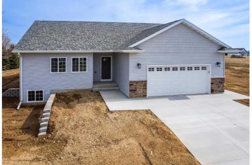 344 Eastridge Circle, Reedsburg, WI 53959