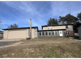 W8240 Esser Lane Pardeeville, WI 53954