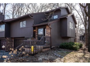 7 Hickory Hollow Drive Madison, WI 53705