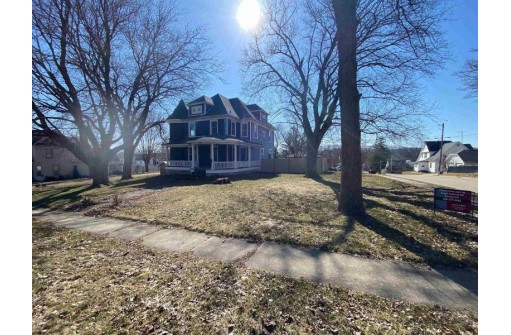 509 E Cornelia Street, Darlington, WI 53530