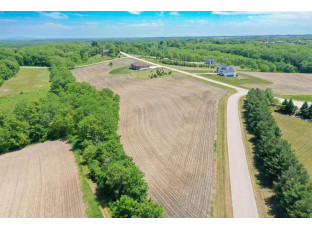 5.3 ACRES Park Ridge Road Dodgeville, WI 53533