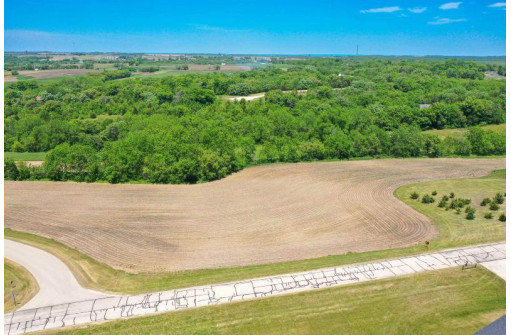 5.3 ACRES Park Ridge Road, Dodgeville, WI 53533