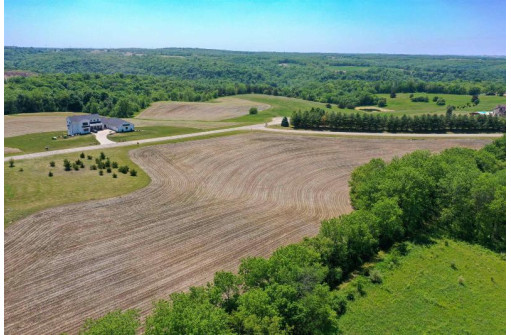 5.3 ACRES Park Ridge Road, Dodgeville, WI 53533