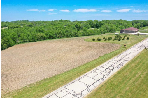 5.3 ACRES Park Ridge Road, Dodgeville, WI 53533