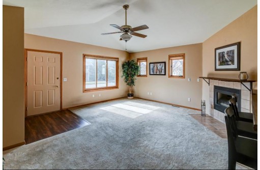 6122 Culpepper Lane, Madison, WI 53718