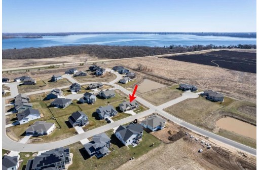 4962 Silo Prairie Drive, Waunakee, WI 53597