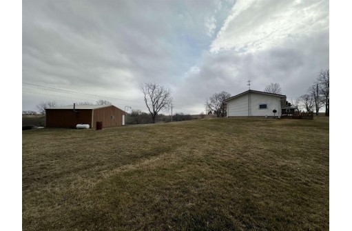 N2481 Balls Mill Road, Monroe, WI 53566-9550