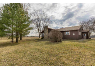 9317 County Road G Argyle, WI 53504