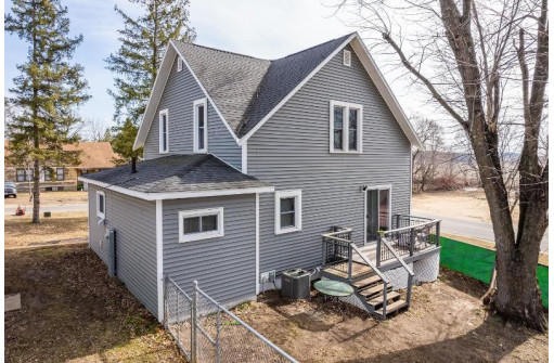 2949 Lincoln Avenue, Oxford, WI 53952