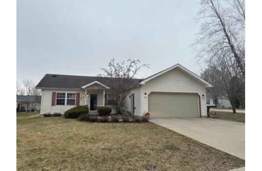 N115W21123 Brookside Circle, Germantown, WI 53022