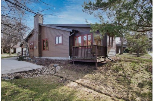 7531 Widgeon Way, Madison, WI 53717