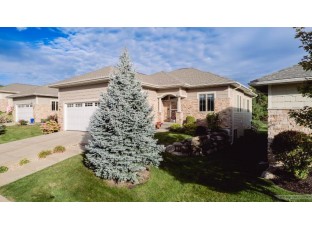 9012 Royal Oaks Circle 9012 Verona, WI 53593