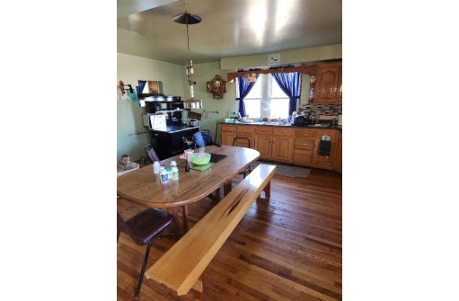 13095 Highway 58, Cazenovia, WI 53924