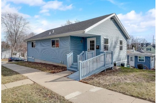 1809 Boyd Avenue, Madison, WI 53704