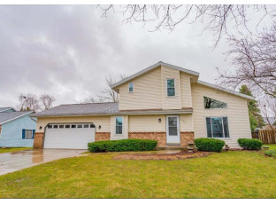 1559 Kuhle Drive Sun Prairie, WI 53590